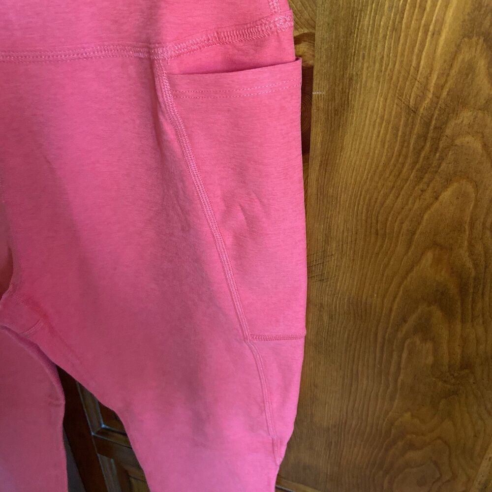 Beyond Yoga Out Of Pocket High Waisted Midi Leggings Size XL Coral Pink Heather - Picture 3 of 9